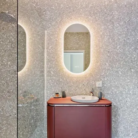 Levant Luxury 그리모